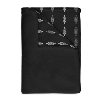 Two-sided printed blanket with "Too close" print